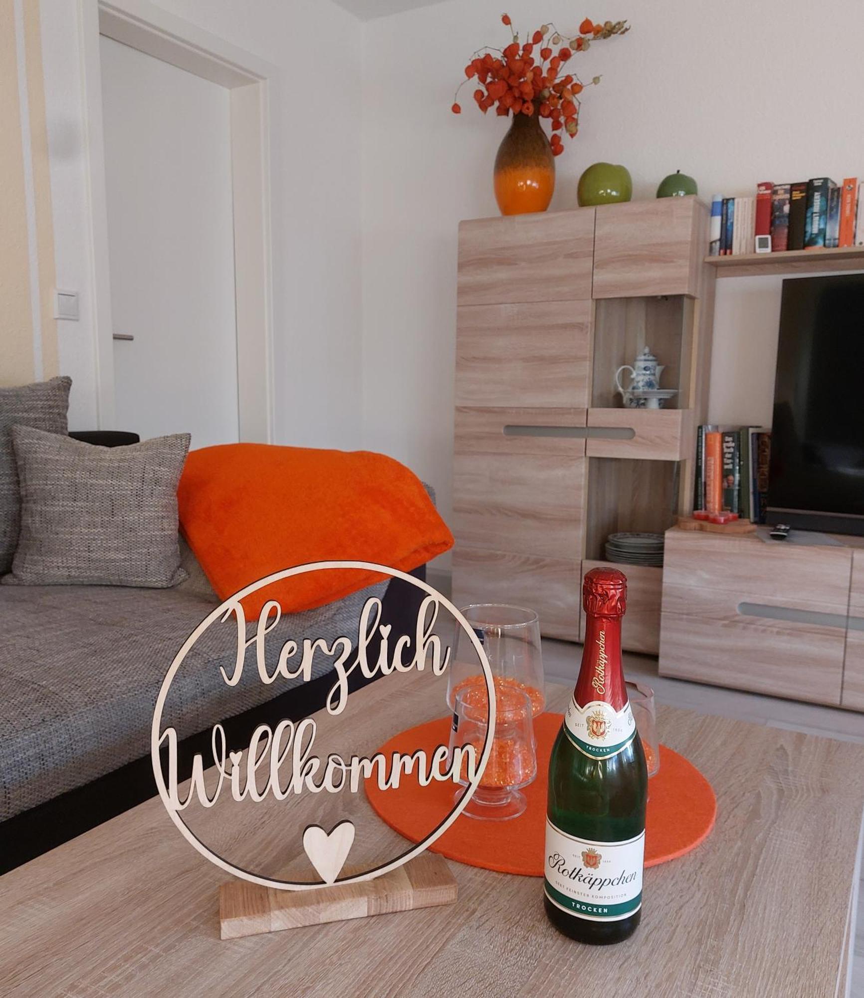 Ferienwohnung Bienwald Mit Pool Fuer 4 - 6 Personen Mit 3 Schlafzimmern Grobitz ภายนอก รูปภาพ